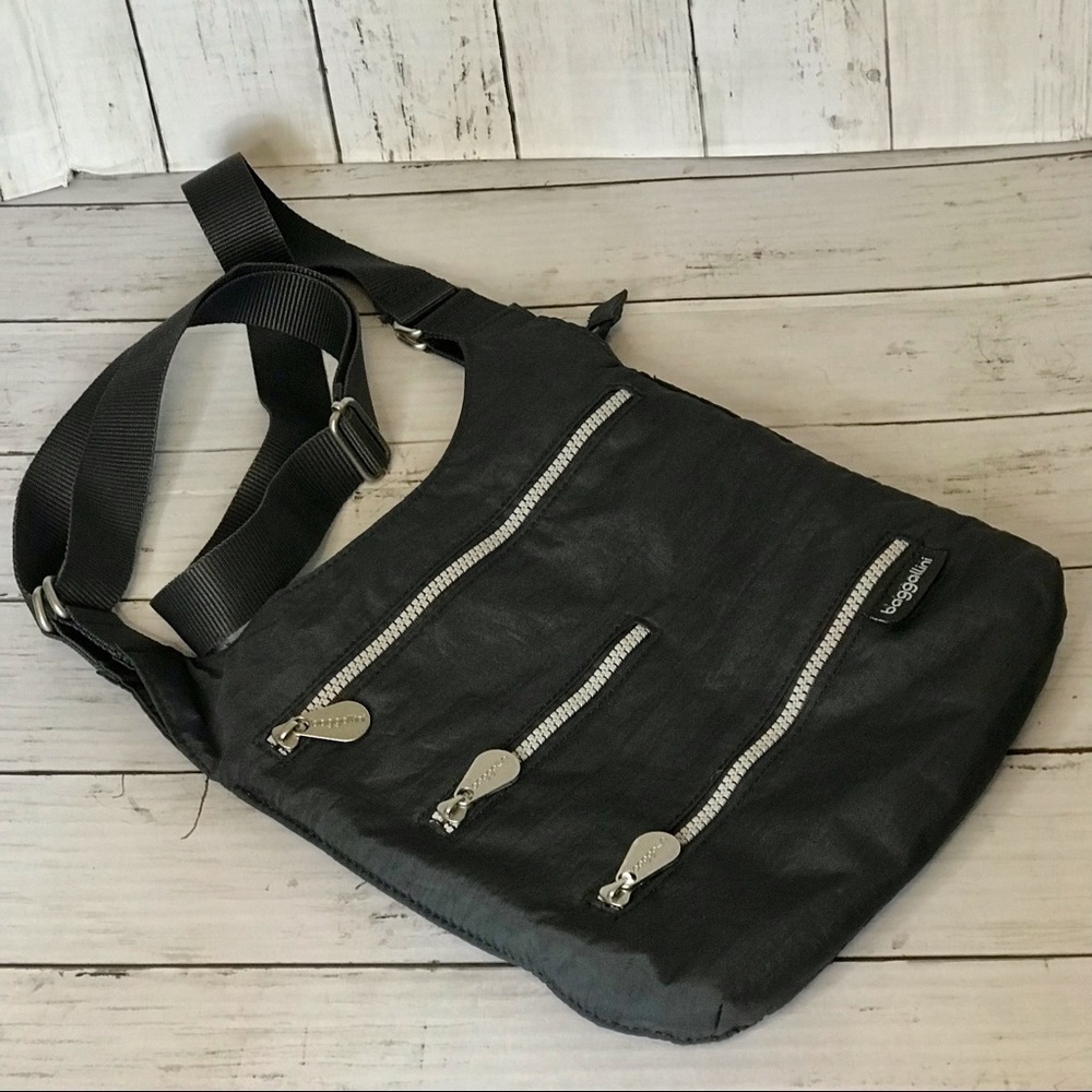 Baggallini Slate Gray Big Zipper Crossbody Bag